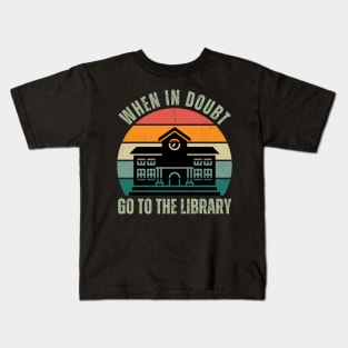 Book Lover Retro Kids T-Shirt